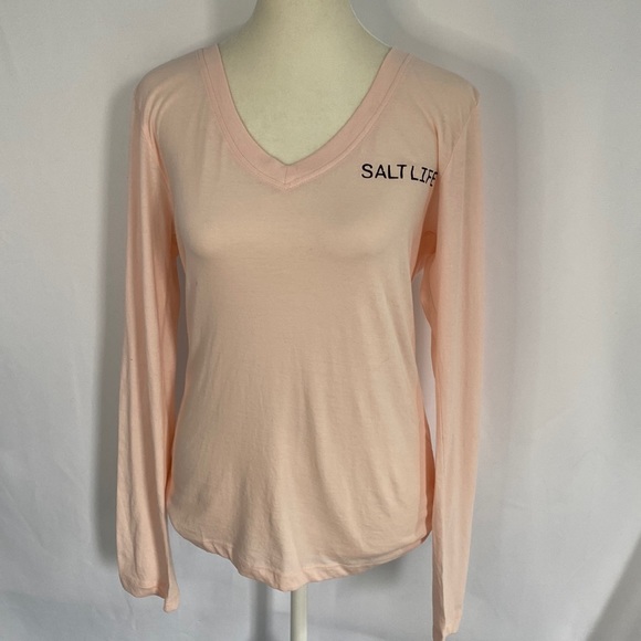 Salt Life Tops - 💜3/$15 Salt Life Live Salty Top